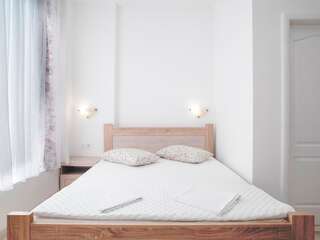 Апартаменты Apartments Jovicevic Петровац Апартаменты-студио с видом на море-4